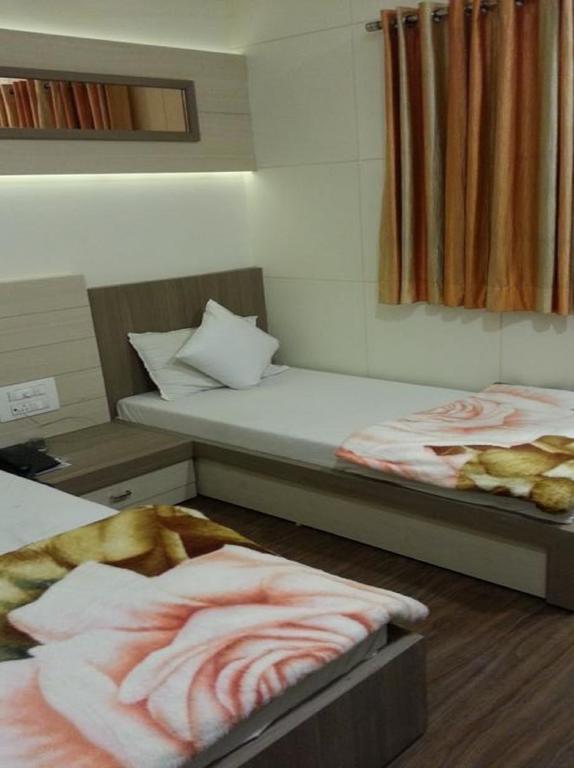 Hotel Oasis Mumbai Rom bilde