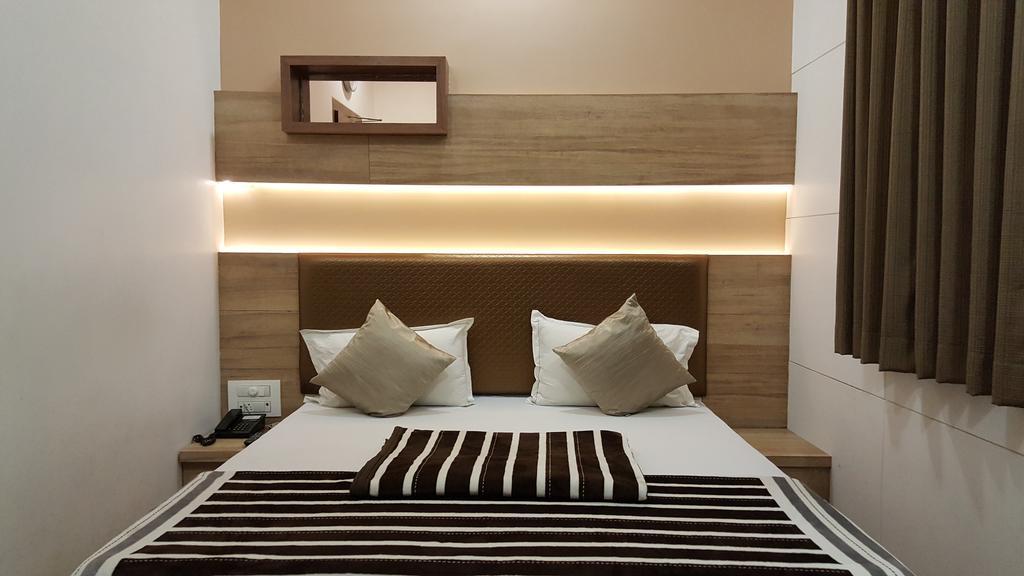 Hotel Oasis Mumbai Eksteriør bilde